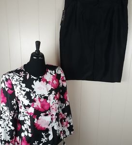New Women's  Lesuit 2 PC Skirt Suit Size 14
